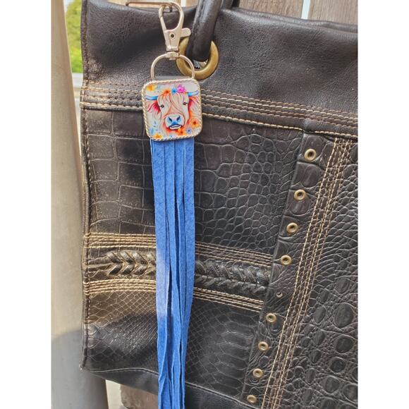 Handmade cow lover boho Leather Fringe Western bag charm, Long fringe keychain - Picture 2 of 4